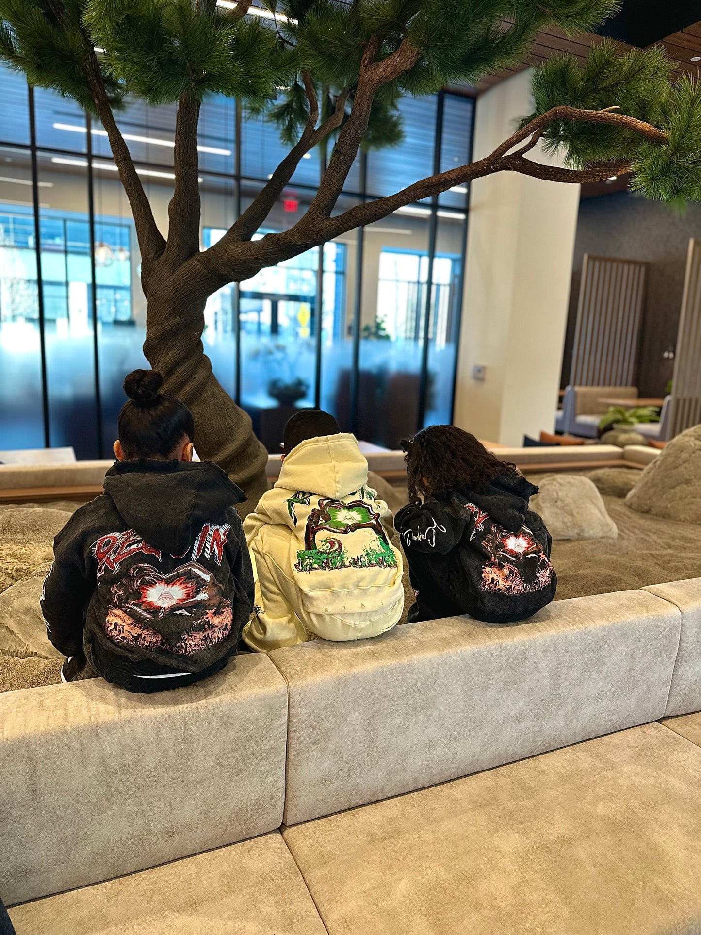 Les Conséquences De l’Amour Toddler SweatSuit