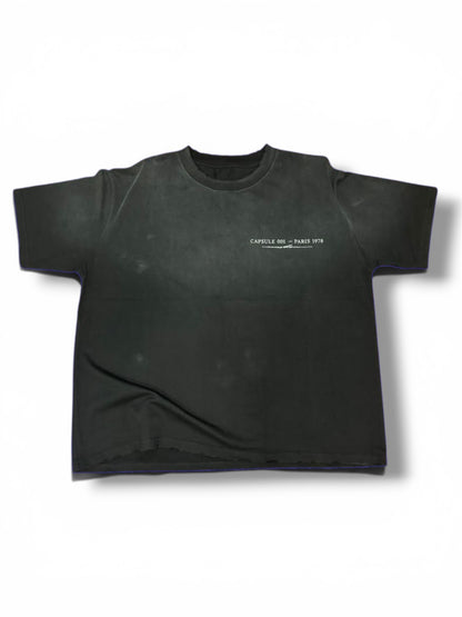 Capsule 001