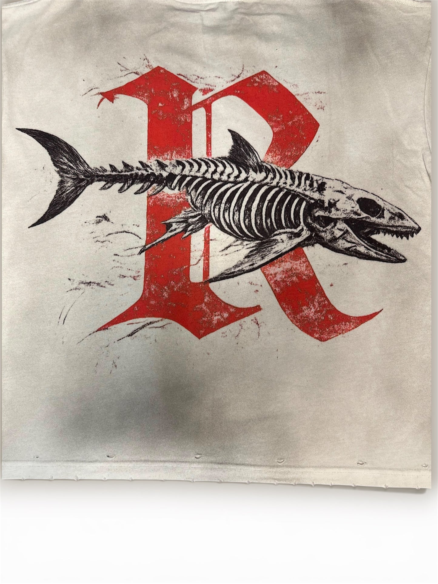 Requin Fossil Tee (Red)